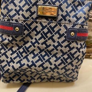 Ladies cross body purse